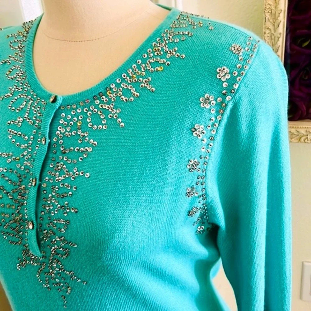 Caché~Silk & Cashmere Sweater/ Exceptional ~Stunning  / Host Pick - Picture 4 of 13